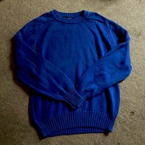 Comfy blue Lands End sweater. Barely worn and in great condition!
